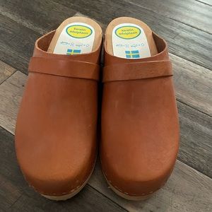 Kerstin Adolphson clogs from Sweden, women’s size 41 (10.5) never worn.